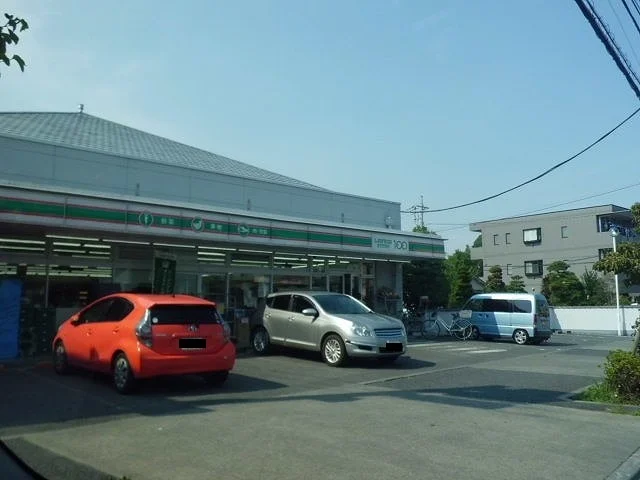 ローソンストア１００まで500m