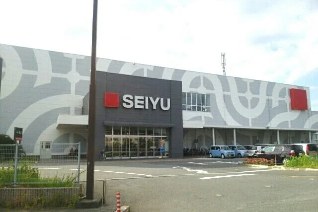 西友沼津店まで800m