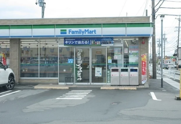 ファミリーマート伊勢萩原店まで1500m