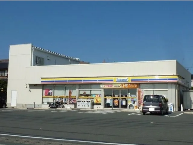 ミニストップ浜松入野町店まで450m