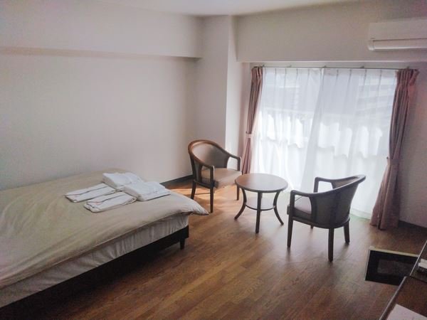 広めのお部屋です