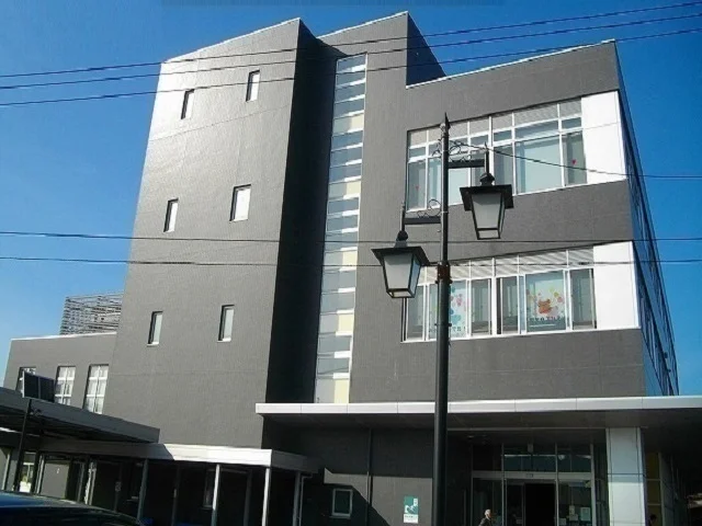 西部市民サービスセンターまで1679m
