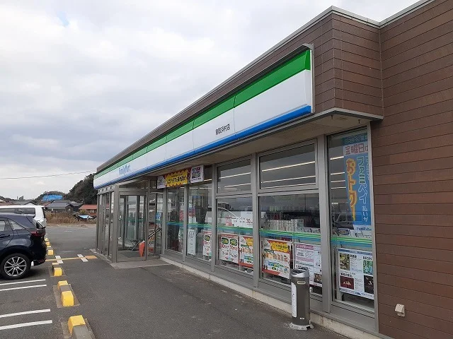 ファミリーマート 鳥取浜村店まで850m
