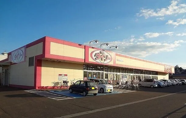 ダイソーまで850m