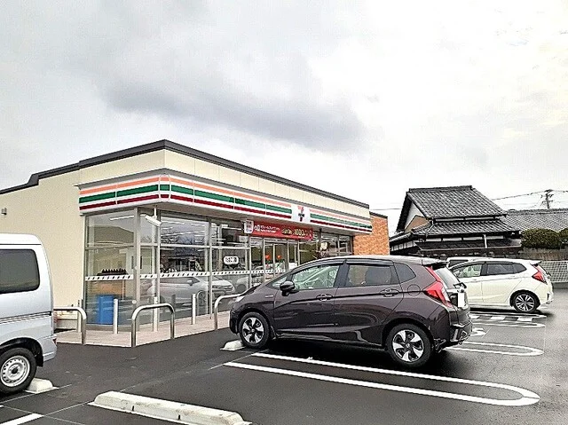 セブンイレブン　唐津インター店まで170m