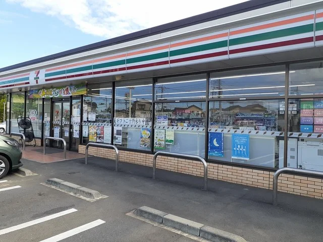 セブンイレブン笠間美原3丁目店まで419m