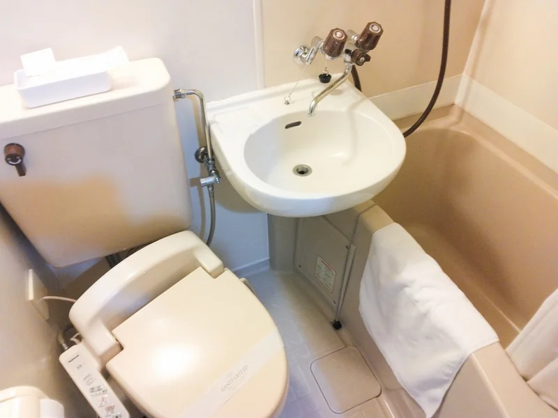 ユニットバス・温水便座付トイレ