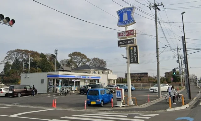 ローソン　さいたま南中丸店まで550m