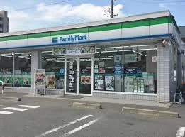 ファミリーマート 東海しあわせまで1100m