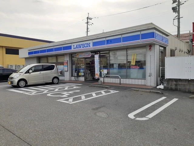 ローソン福岡西警察署店まで850m