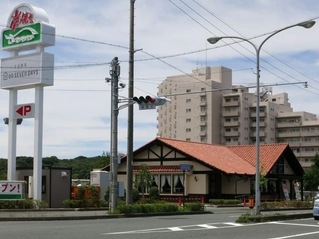 さわやか　浜松富塚店まで350m
