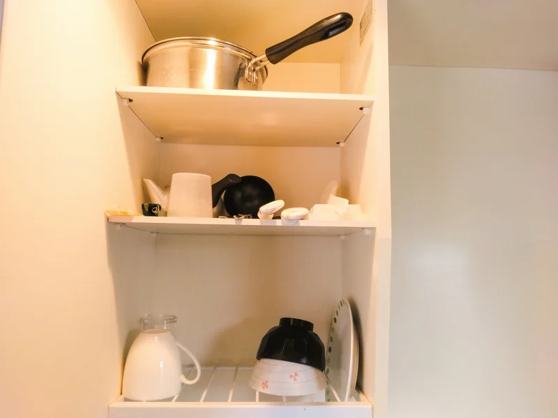 簡単な調理器具・食器類ございます