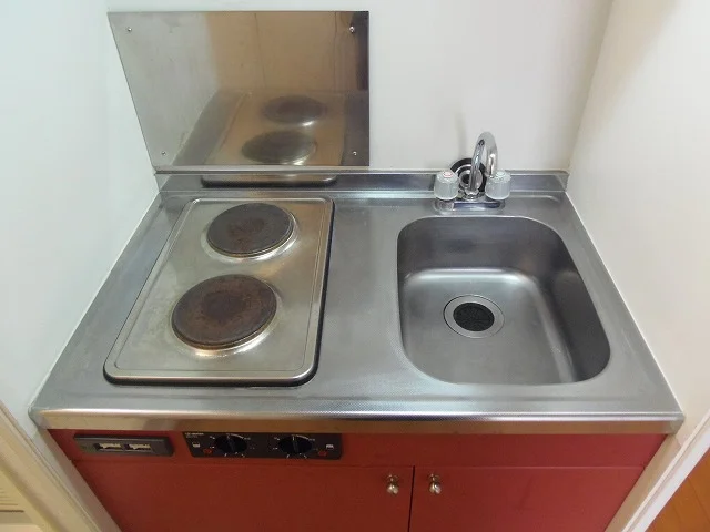 2口電気コンロ完備です