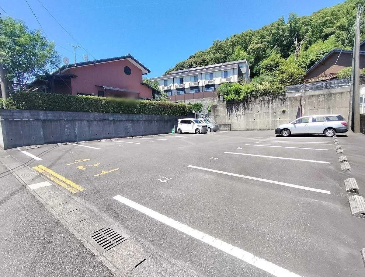 宅外駐車場