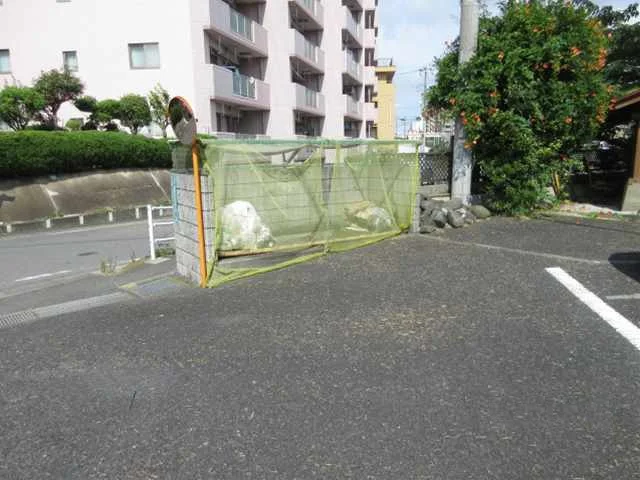 ゴミ捨て場