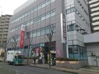 成城石井まで280m