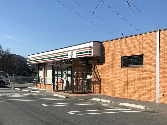 セブンイレブン上田御所店まで120m