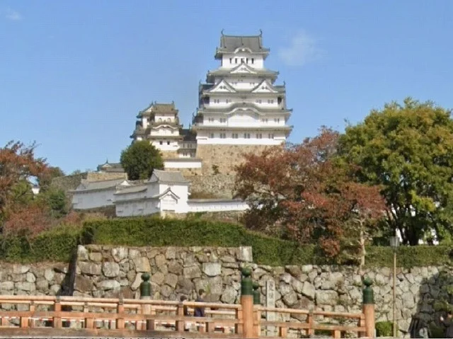 世界文化遺産　姫路城まで1800m