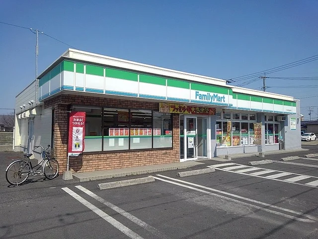 ファミリーマート 中津上宮永店まで750m