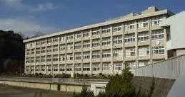 旭小学校まで660m