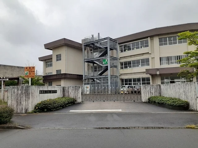 鼓ヶ浦小学校まで230m