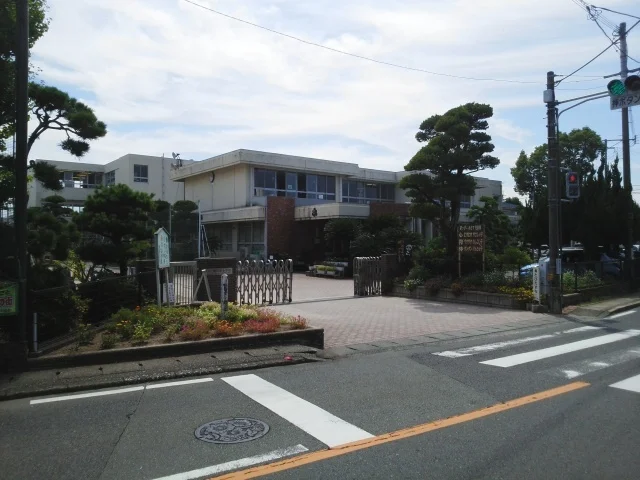 飽田東小学校まで140m