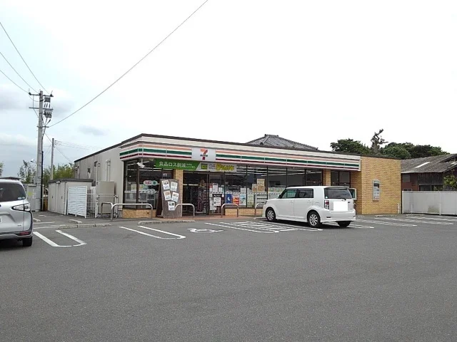 セブンイレブン都城金田町店まで270m