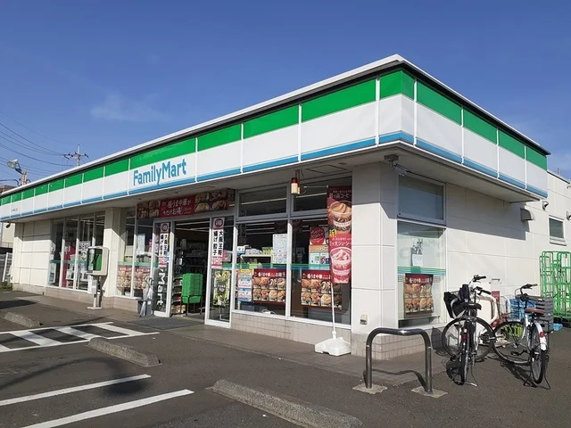 FamilyMartまで291m