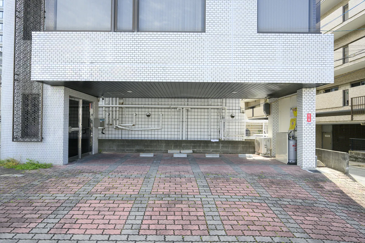 【1階】駐車場