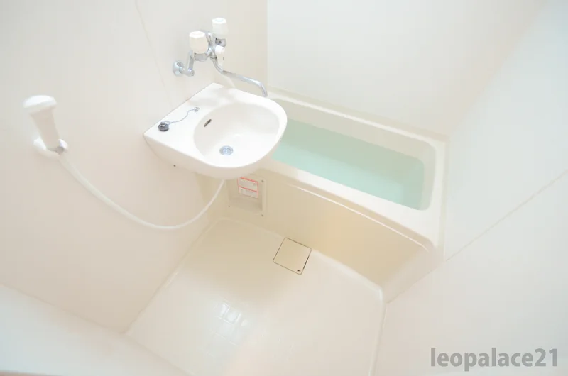 バス・トイレ別