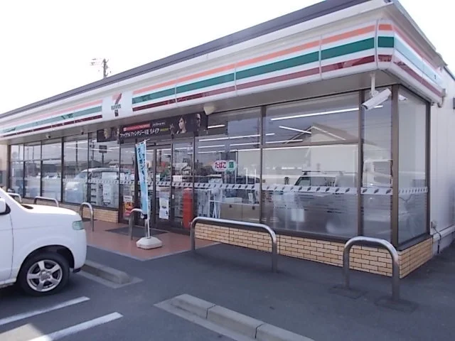 7ＥＬＥＶＥＮ中鶉7丁目店まで500m