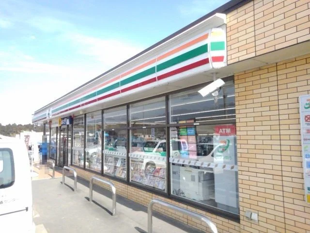セブンイレブンまで2150m