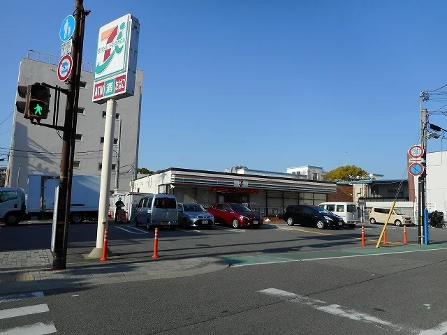 セブンイレブン明石山下町店まで600m