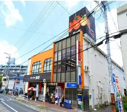 ショージ　牛田店まで450m