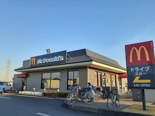 マクドナルド 所沢狭山街道入曽まで1300m