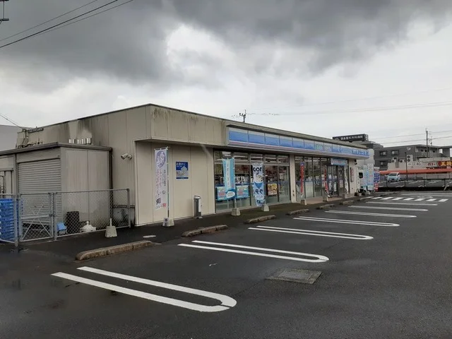 ローソン 霧島国分野口東店まで800m