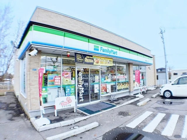 ファミリーマート函館神山１丁目まで350m