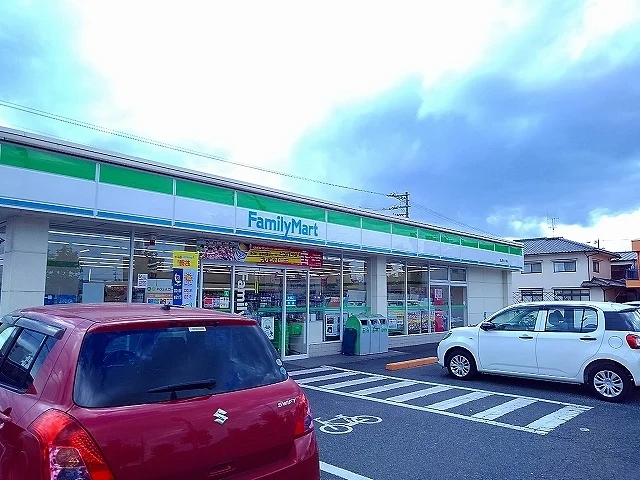 ファミリーマート曙6丁目店まで500m