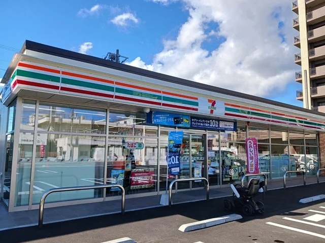 セブンイレブン福山松永町店まで300m