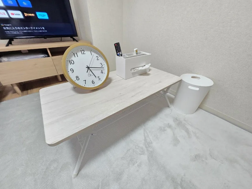 テーブル