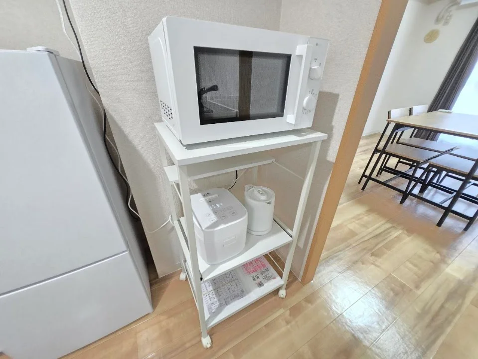 電子レンジ・炊飯器・電気ケトル