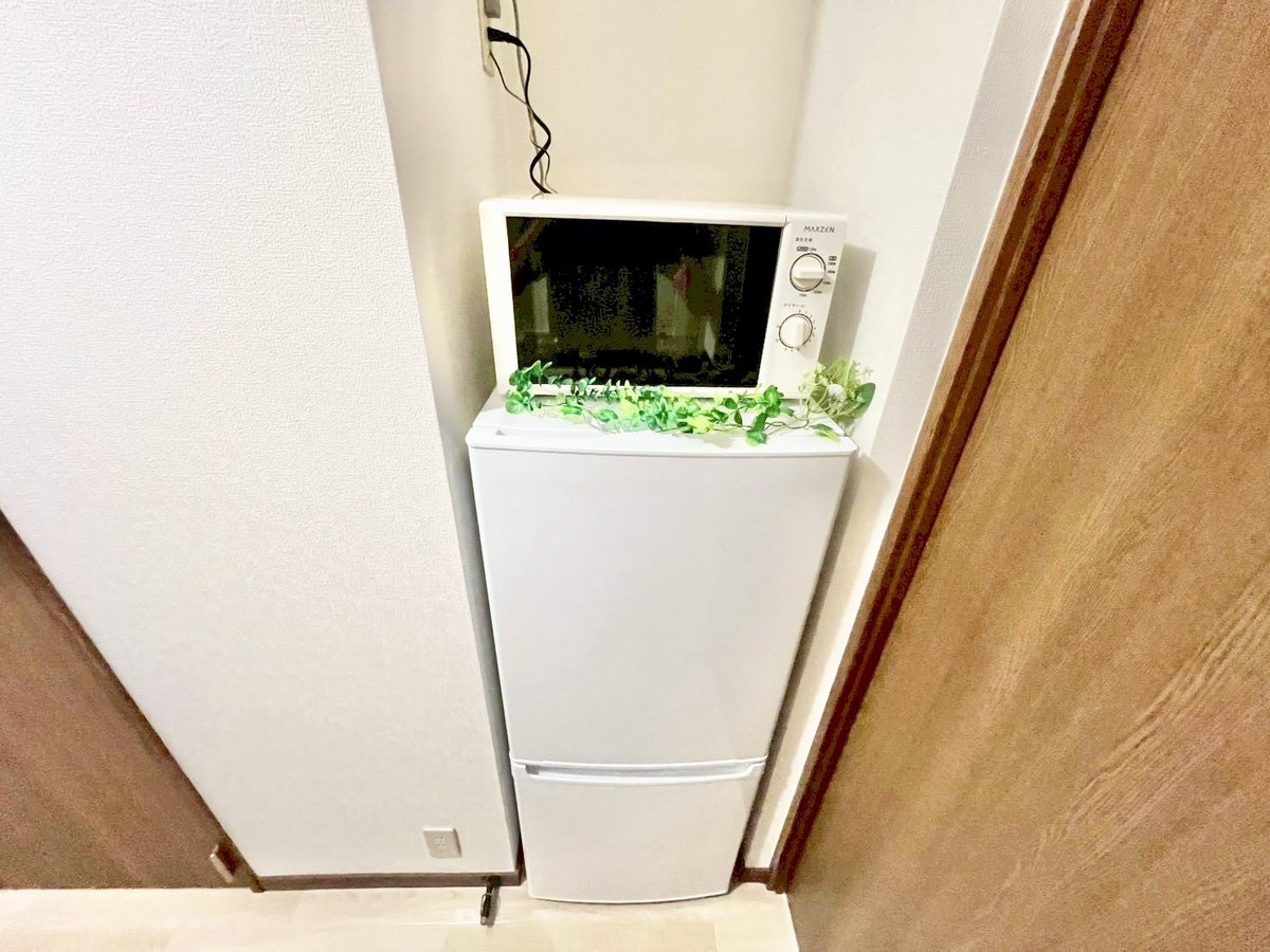 ※撮影用の観察植物・食器調理器具・雑貨類等はございません。※写真は現況優先