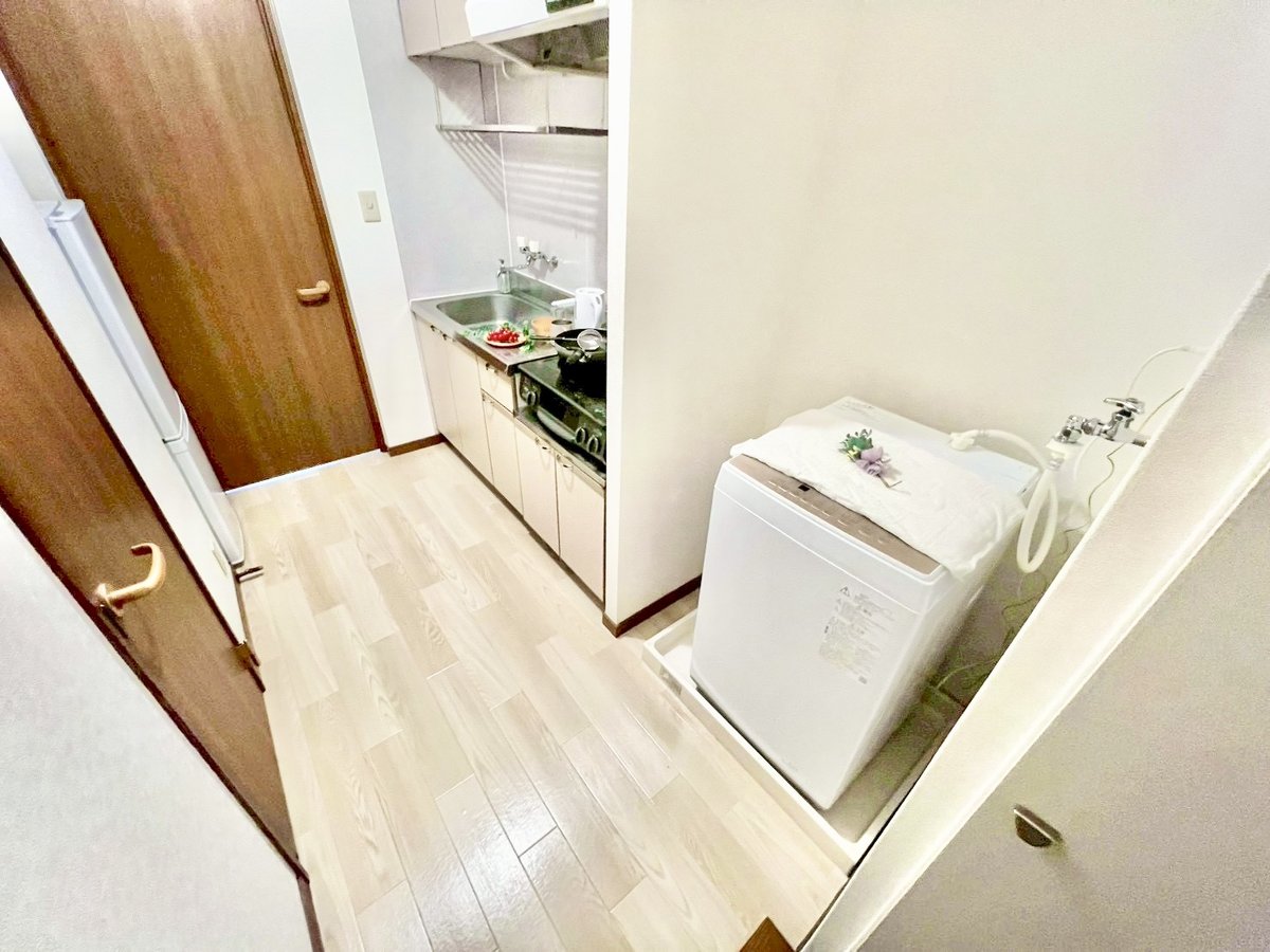 ※撮影用の観察植物・食器調理器具・雑貨類等はございません。※写真は現況優先