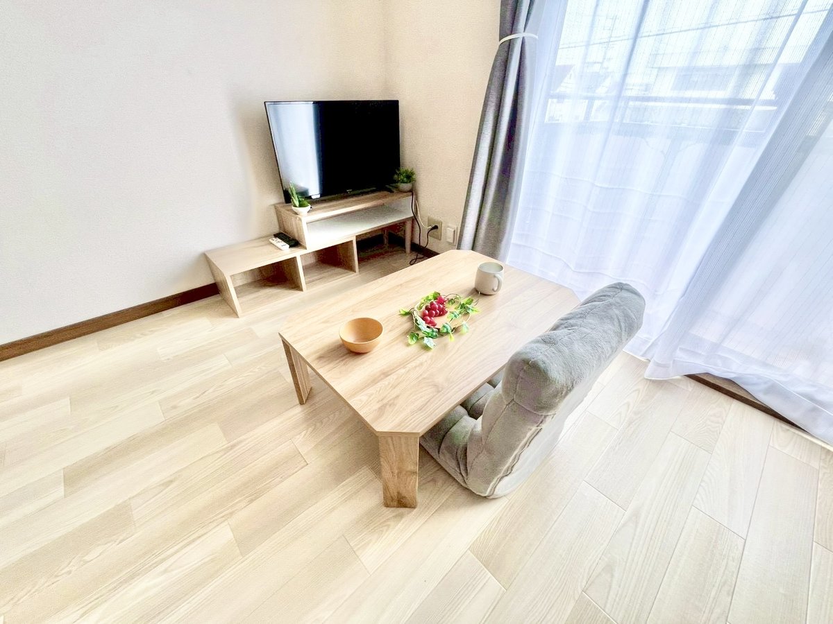 ※撮影用の観察植物・食器調理器具・雑貨類等はございません。※写真は現況優先
