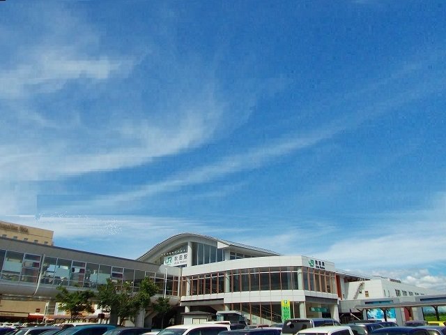 秋田駅まで728m