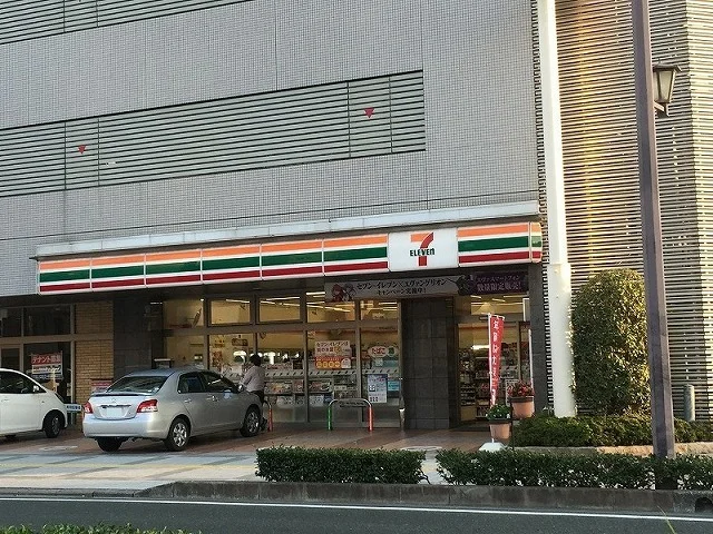 セブンイレブンイーストタウン店まで130m