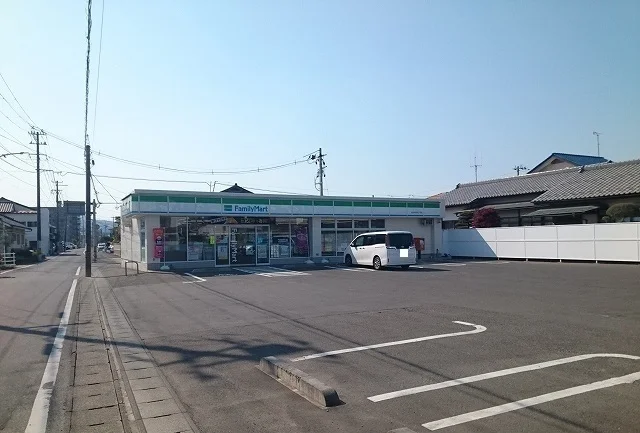 ファミリーマート岩沼中央４丁目まで290m