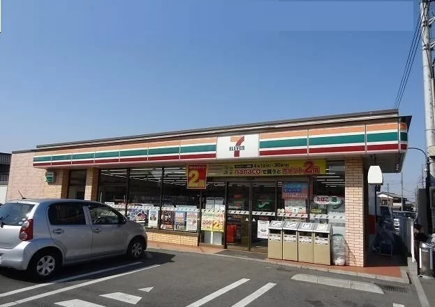 セブンイレブン八潮大瀬店まで350m