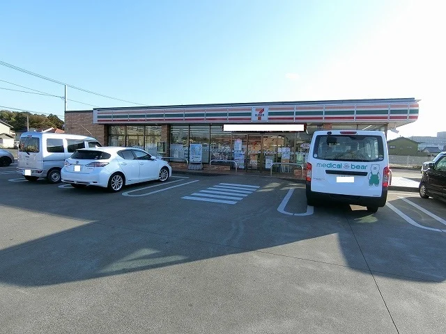 セブンイレブン太田高林店まで960m