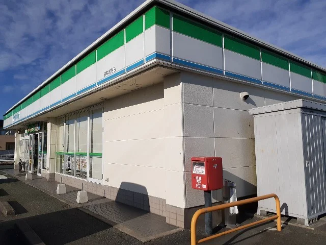 ファミリーマート 袋井浅名店まで1100m
